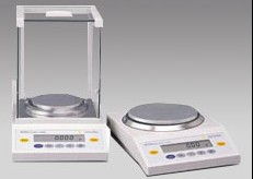 中國(guó)電子天平領(lǐng)域的高性價(jià)比選擇 昆明天平與上海偉酷機(jī)電的聯(lián)動(dòng)優(yōu)勢(shì)